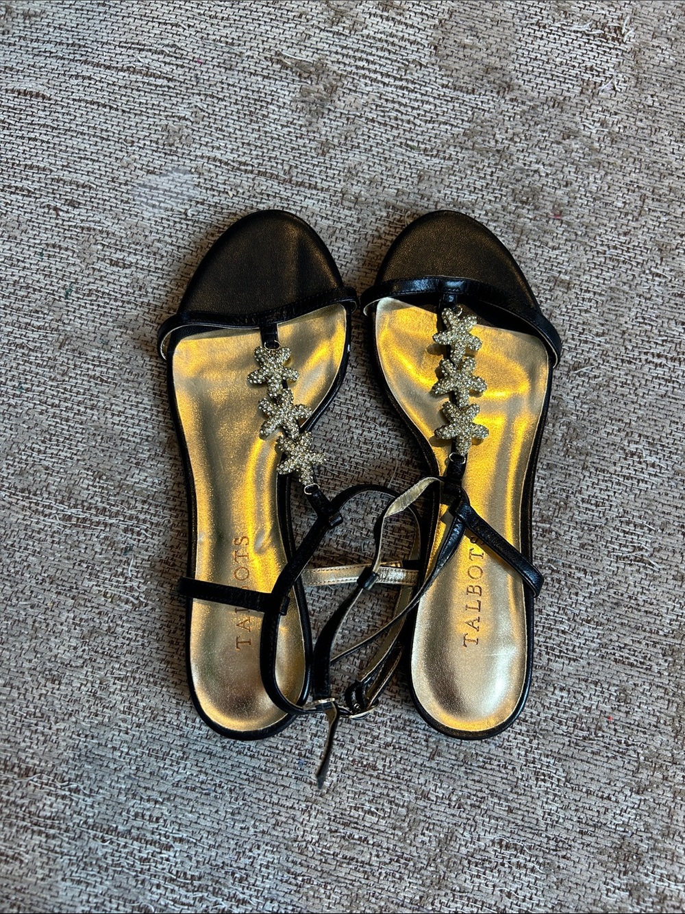 NWT Talbots Black leather Sandals with Gold Footbed and Crystal starfish Accents